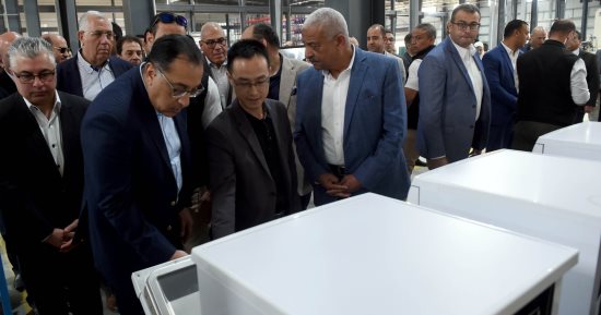 رئيس الوزراء يتفقد مصنع "مايديا" للغسالات بالمنطقة الصناعية الصينية تيدا ـ مصر