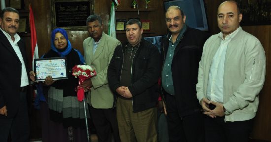 اللجنة النقابية للعاملين بنظافة الجيزة تنظم احتفالية لتكريم الأم المثالية