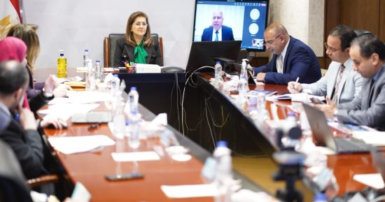 التخطيط: الخطة الاستثمارية للنقل تستهدف الانتهاء من المشروعات لخفض التضخم