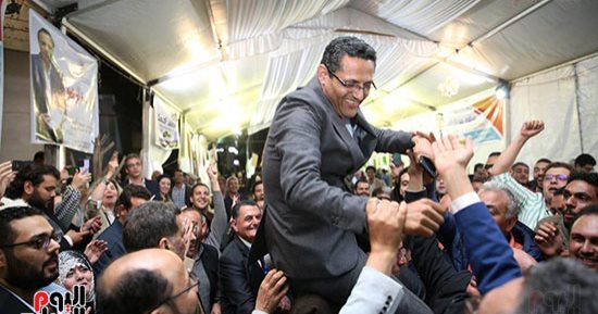 رسميًا.. فوز الكاتب الصحفى خالد البلشى بمنصب نقيب الصحفيين