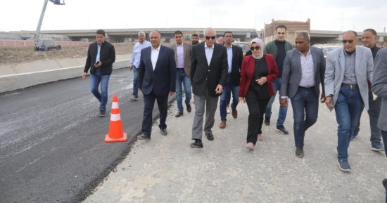 محافظ الجيزة: تطوير محاور البراجيل وترعة الزمر بأوسيم بتكلفة 43 مليون جنيه