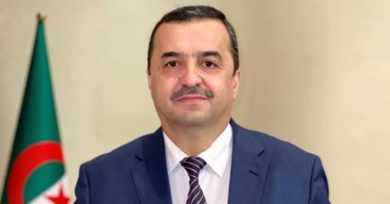 الجزائر: توجه الاقتصاد العالمى نحو الطاقة الخضراء يقابله الارتفاع فى تكاليف المواد الخام