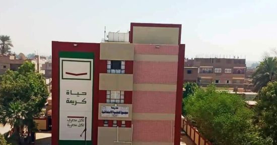 حياة كريمة في أسوان.. دفع العمل بمشروعات المنشية وتلبية مطالب الأهالى.. صور