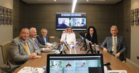 أمين الأعلى للثقافة يشارك فى اجتماع منتدى الجوائز العربية بالرياض.. صور