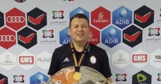 مدرب حراس الوحدة الإماراتى يفاضل بين 3 عروض محلية للعمل فى مصر