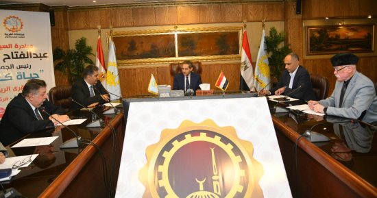 محافظ الغربية يترأس اجتماع المجلس الإقليمي للصحة.. اعرف التفاصيل