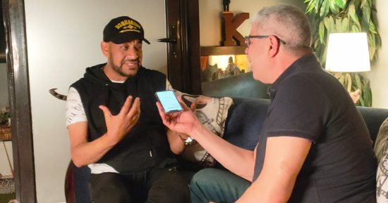عصام كاريكا ضيف أحمد شوبير فى البرنامج الإذاعى "وش تانى"