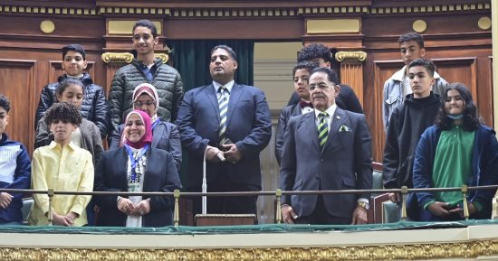 مجلس النواب يستقبل وفدا طلابيا من إدارة شبين الكوم التعليمية بالمنوفية..صور