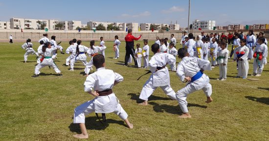 عروض رياضية باستاد الطور احتفالًا بالعيد القومى لمحافظة جنوب سيناء.. فيديو