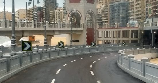 انتهى فصل الشتاء ونوات الإسكندرية باقية.. الأجواء الشتوية الباردة والأمطار والرياح مستمرة حتى الأيام الأولى من فصل الربيع.. نوة الشمس الكبرى يصاحبها انخفاض فى درجات الحرارة.. ونوة "عوة" تلحق بها نهاية مارس..صور