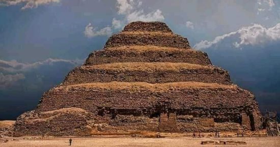 تعرف على أقدم المبانى حول العالم.. منها 5 فى مصر (صور)