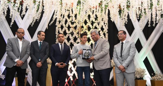 نائب محافظ قنا يشهد حفل خريجى الدفعة التاسعة من طلبة كلية طب جنوب الوادى 