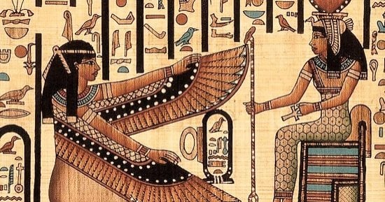 نقوش تدل على التقدير وقوارب زهور.. كيف احتفل قدماء المصريين بالأم؟