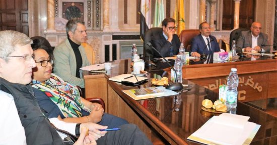 بحوث الصحراء وإيكاردا يبحثان التعاون فى تحسين كفاءة استعمال المياه 