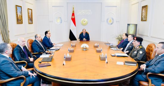 الرئيس السيسى يوجه بمواصلة العمل على تحسين التجربة السياحية فى مصر