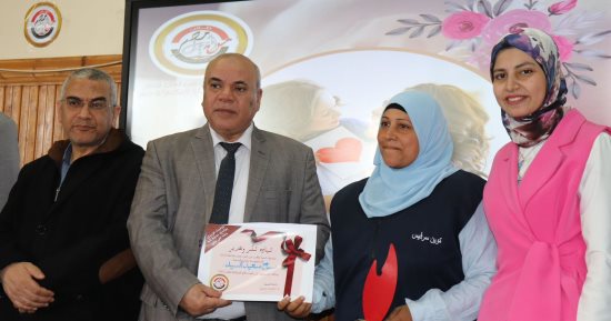 جامعة الدلتا التكنولوجية تكرم الأمهات المثاليات.. صور