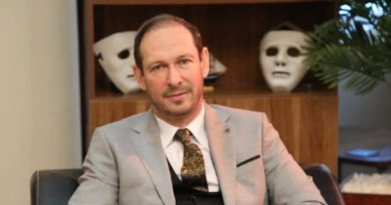 أيمن الشيوي: وجود نص قوى ومخرج مثقف ومبدع حمسنى للمشاركة في سره الباتع