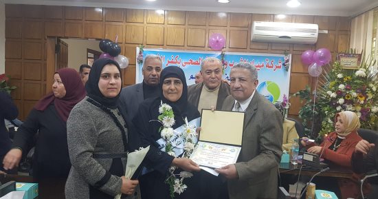 رئيس مياه كفر الشيخ يكرم 15 أمًا مثالية مؤكدا على دورهن الفعال فى المجتمع