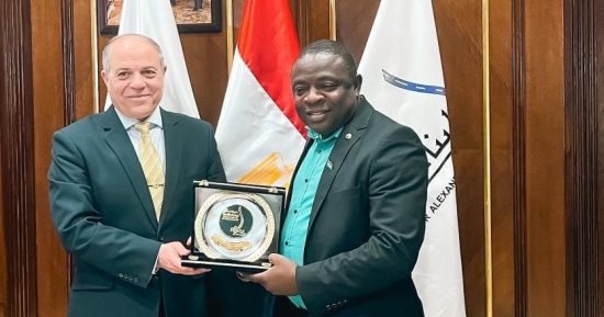 ميناء الإسكندرية يستقبل وفدا من جمهورية سيراليون 