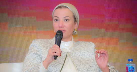 وزيرة البيئة تضع خطة لإزالة تحديات سير العمل فى جهاز المخلفات.. تعرف عليها