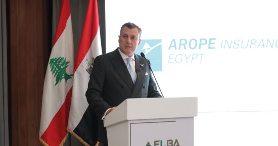 وزير السياحة يستعرض الاستراتيجية الوطنية لتنمية السياحة فى مصر