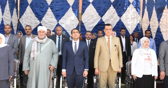 نائب محافظ قنا يشهد حفل ختام الأنشطة الطلابية ويتفقد المعرض السنوى 