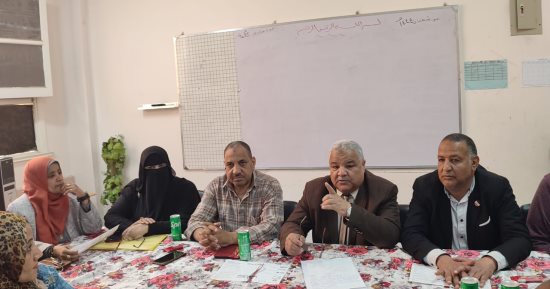 صندوق مكافآت الصيانة البسيطة للمدارس يبدأ أنشطته لأول مرة فى الأقصر.. صور