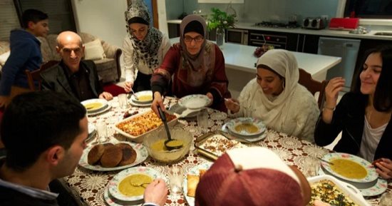 لو رايح عزومة على الفطار.. 5 أفكار مميزة لشراء الهدايا