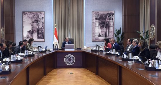 رئيس الوزراء يستعرض مقترح الخطة الاستثمارية للعام المالى 2023- 2024   