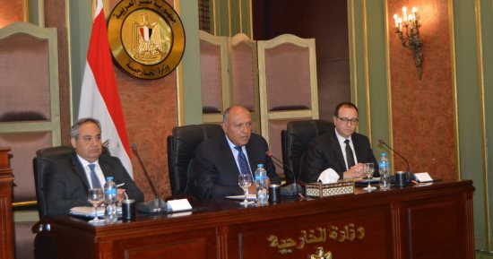 وزير الخارجية يشهد مراسم تخرج وأداء القسم الوظيفى لدفعة الدبلوماسيين الجدد