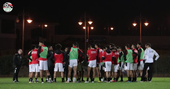 منتخب مصر يواصل التدريبات استعدادا لمواجهة مالاوي.. صور 