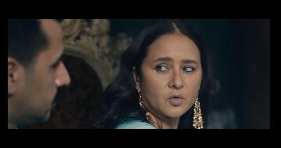 مسلسل عملة نادرة الحلقة 1.. نيللى كريم تنجب طفلا وتخشى عليه من أعمامه