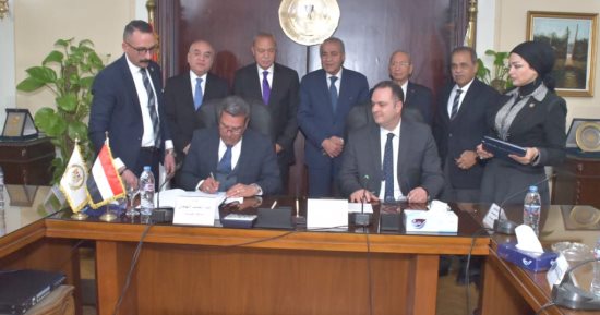 بروتوكول تعاون بين التموين ومحافظة القليوبية لإنشاء مبنى تجارى إدارى