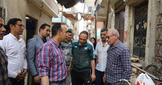 نائب محافظ المنيا يتفقد عددا من المخابز البلدية ويوجه بتحرير محضر لنقص الوزن