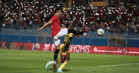 منتخب مصر يضغط ومالاوى يحافظ على التعادل السلبى بعد مرور 15 دقيقة