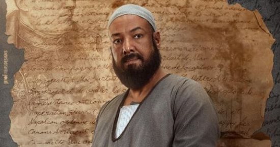 هشام الجخ يرد على تساؤلات لهجته فى مسلسل "سره الباتع": صابر ليس صعيديًا