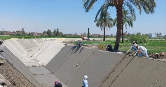 محافظ سوهاج: الانتهاء من تبطين 119 ترعة بنسبة تنفيذ أطوال 81% من المستهدف