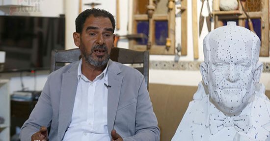 ناثان دوس يروى حكايته مع الفن: والدى أرادنى راهبا فى الكنيسة واخترت النحت