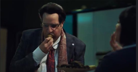 مسلسل الصفارة الحلقة 3.. "المحشى" سر تلميحات الشغالة لأحمد أمين وزوجته تضبطه متلبسا