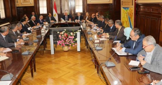 وزير الزراعة يبحث الترتيبات النهائية للانتقال إلى العاصمة الإدارية الجديدة