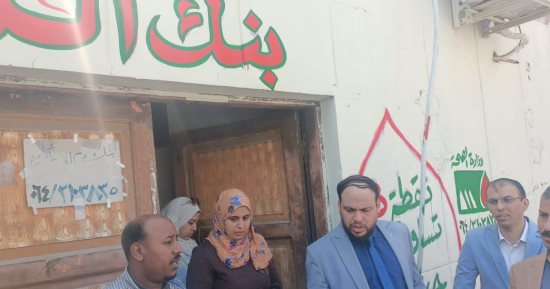 وكيل صحة الإسماعيلية يتابع انتظام سير العمل فى مركز المشورة وبنك الدم.. صور