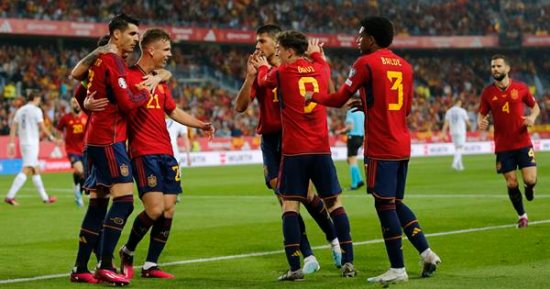 منتخب إسبانيا يسعى لمواصلة البداية الجيدة بتصفيات اليورو أمام إسكتلندا