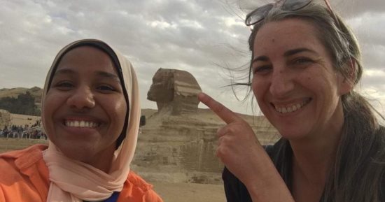 فاطمة رمضان سفيرة قسم اللغة الفرنسية بمهرجان الإسماعيلية السينمائى.. صور