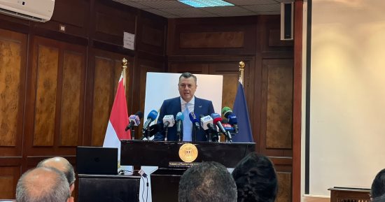 وزير السياحة والآثار: زيادة أعداد السائحين بنسبة 30% خلال يناير وفبراير