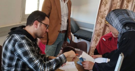  الكشف على277 شخصا بقرية "طوخ دلكا" فى قافلة طبية بالمنوفية 
