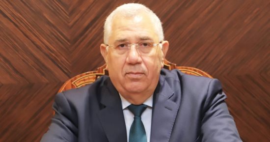 وزير الزراعة يتفقد سير العمل والعاملين بمقر الوزارة بالعاصمة الإدارية الجديدة