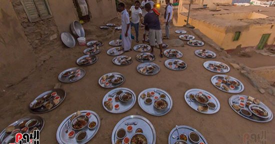 رمضان فى النوبة شكل تانى.. الإفطار على 300 صينية لجمع الشمل واستمرار الألفة