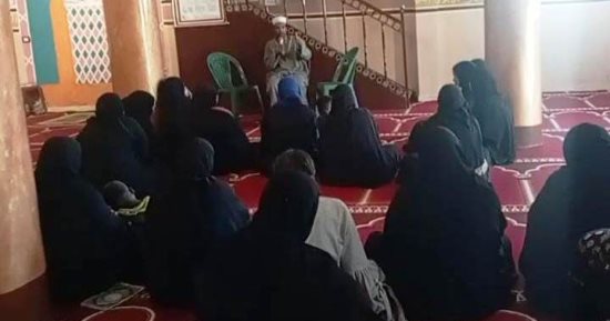 تنظيم 25 من جلسات الدوار داخل قرى المبادرة الرئاسية "حياة كريمة" فى أسوان