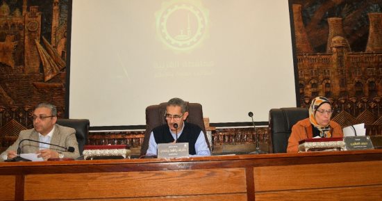 محافظ الغربية يعقد 8 اجتماعات متتالية مع شركات الرصف لمناقشة خطة 22/23 