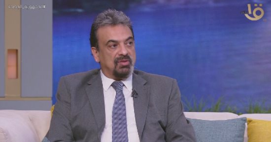 وزارة الصحة تحذر من انتشار الأنفلونزا وكورونا فى الشتاء.. حسام عبد الغفار: الوضع الوبائى مطمئن والأدوية بالمستشفيات متوفرة.. وننصح باللقاحات لتفادى تفاقم المضاعفات.. وهذه روشتة مواجهة مخاطر التقلبات الجوية